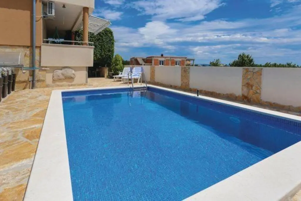 Villa Golub Kaštel Stari Croatie